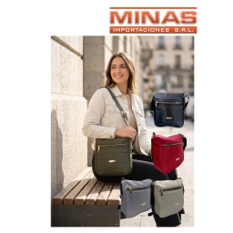 BANDOLERA 25 x 25 x 10 CM , 3 CIERRES.