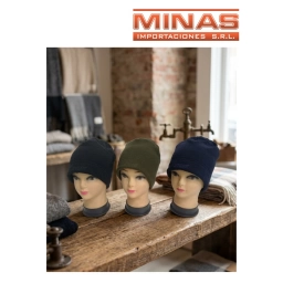 GORRO EN POLAR 4 COLORES