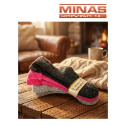 MEDIA DE ADOLESCENTE X 12 PARES,TALLE L, $ 55 CU.