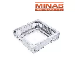 CENICERO DE VIDRIO X 10.5 CM, CUADRADO, EN CAJA.