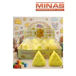 SQUISHY TRIANG. QUESO ( ESPUMA ) DE 42 GR X 12 UND, $ 100 CU.
