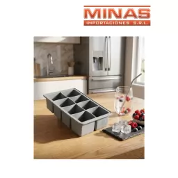 MOLDE DE SILICONA X 8 CUBOS DE 5 CM.