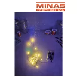 LUZ LUCIERNAGA CALIDA X 50 LED, A PILA.