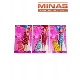 MUECA CON VESTIDO Y ACCESORIO 34 X 26 CM