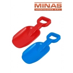 PALA DE PLASTICO DE 17 CM X 38 CM.