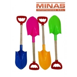 PALA CON MANGO DE MADERA  X 55 CM.