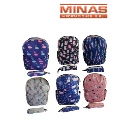 MOCHILA CON CARTUCHERA 6 DISEOS 45X42CM