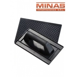 FRATACHO PLASTICO 27 CM X 18 CM.