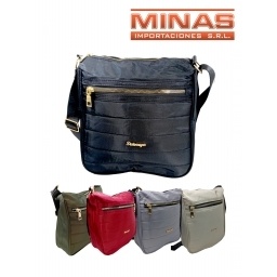 BANDOLERA 25 x 25 x 10 CM , 3 CIERRES.