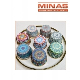 PIROTINES X 24 UND, 5 CM X 4 CM,DORADOS C/ESTAMPADOS,6 DISEOS.