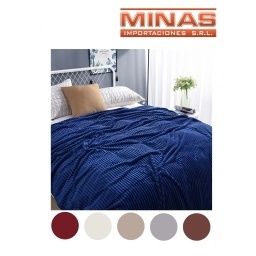 MANTA TEXTURIZADA 150 CM X 200 CM X 220 G, 6 COLORES LISOS.