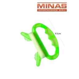 HILO PARA COMETAS X 30 M + DEVANADERA X 10 UND, $ 5 CU.