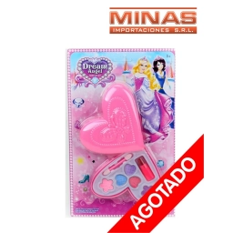 MAQUILLAJE PARA NIAS, CORAZON.