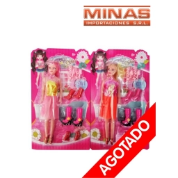 MUECA CON ACCESORIO EN BLISTER 36 X 22 CM