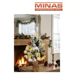 ARBOL VERDE CON NIEVE Y ADORNOS VARIADOS X 60 CM.